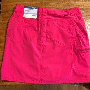 Patagonia NWT women’s rock craft skirt size 4, pink